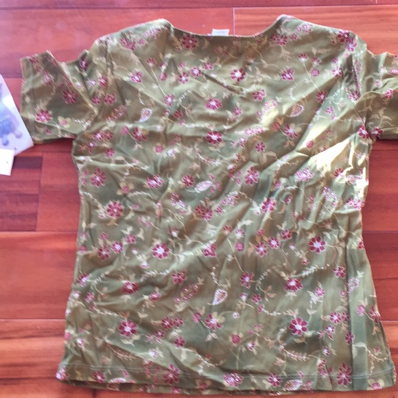 URBAN WORKS OLIVE FLORAL SHIRT NWT - Picture 6 of 8